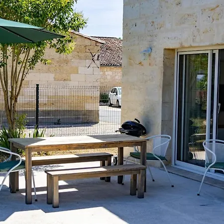 T3 De Charme Avec Jardin Pres De Saint-emilion Montagne